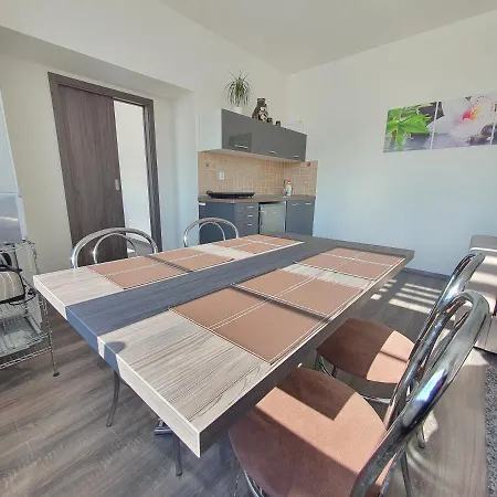 Apartma Na Hane Apartment *